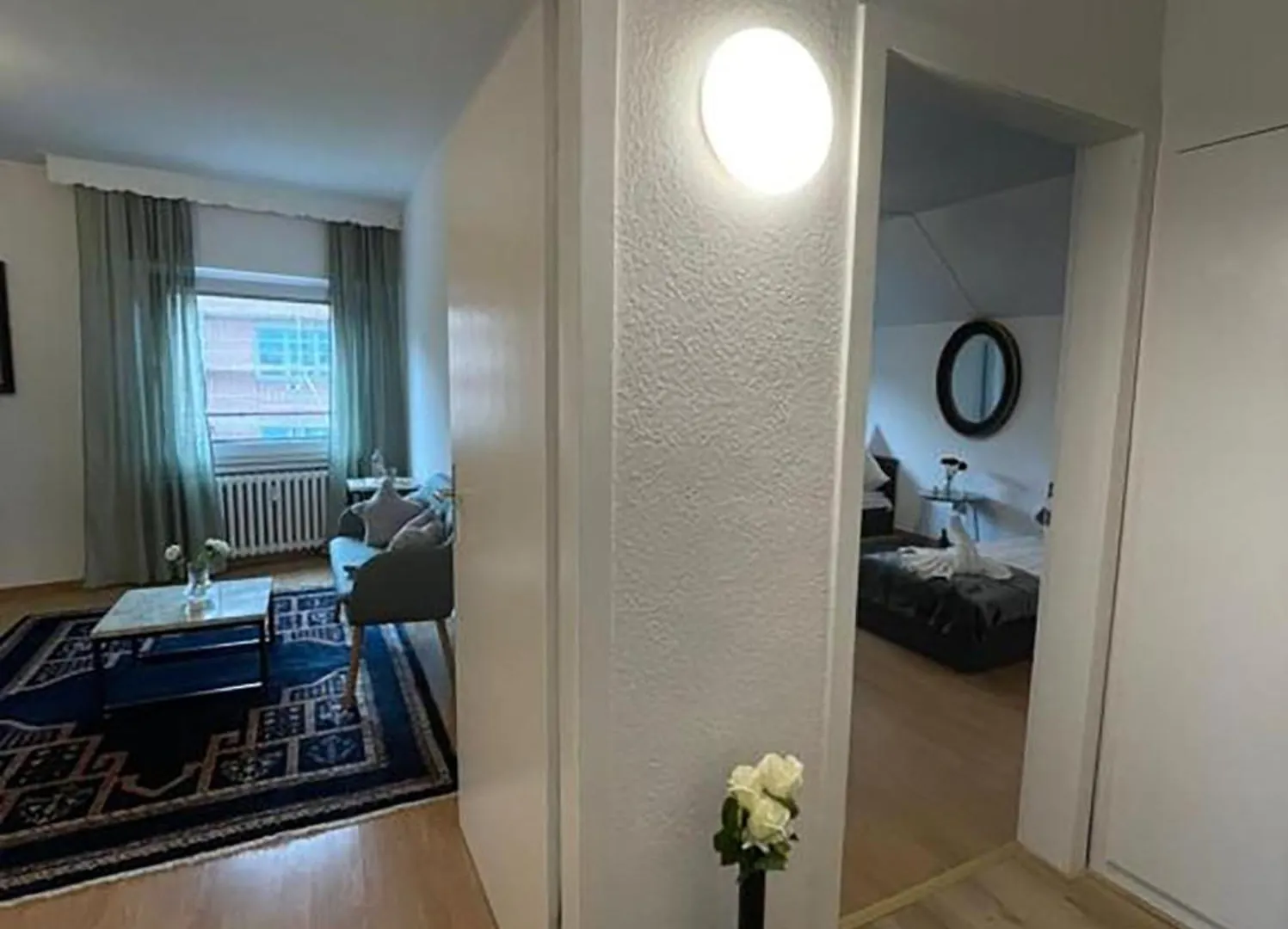 Bright And Stylish Apartment Steps Away From The Rhine Köln Almanya